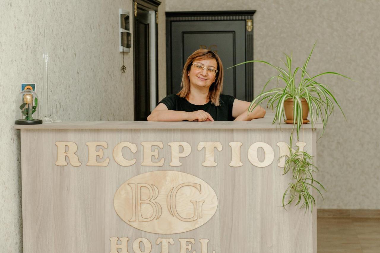 Tigran Hotel By Black & Gold Goris Exterior foto